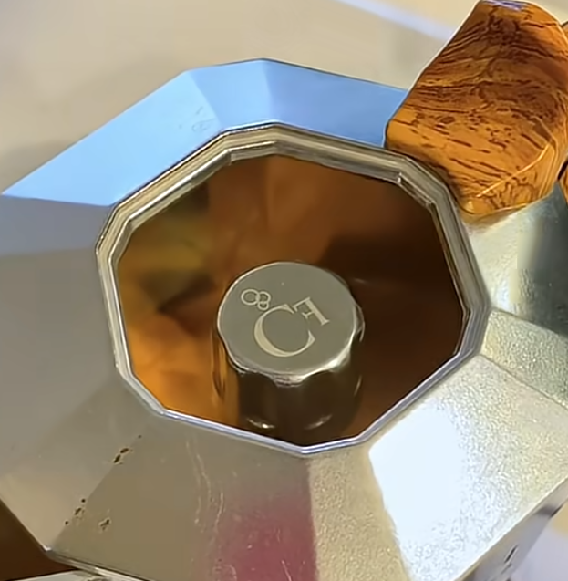 大人の味。エスプレッソスパークリング☕😀