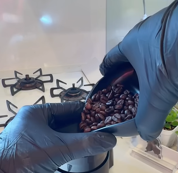 ゆったりと楽しむ、おうちカフェラテ ☕😋